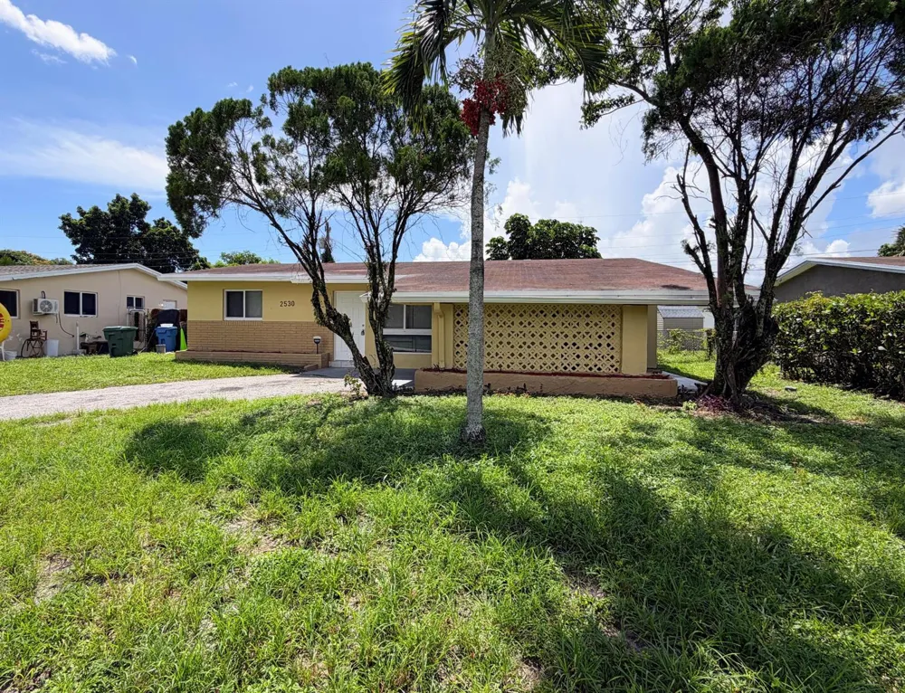 2530 NW 26th Court Oakland Park, FL 33311
