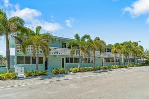 65 SE SPANISH TRAIL #2070