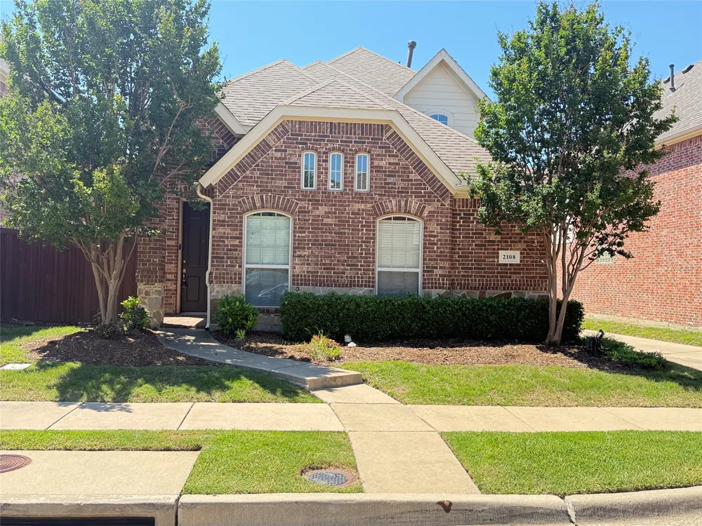 2108 Harris Place Plano, TX 75025