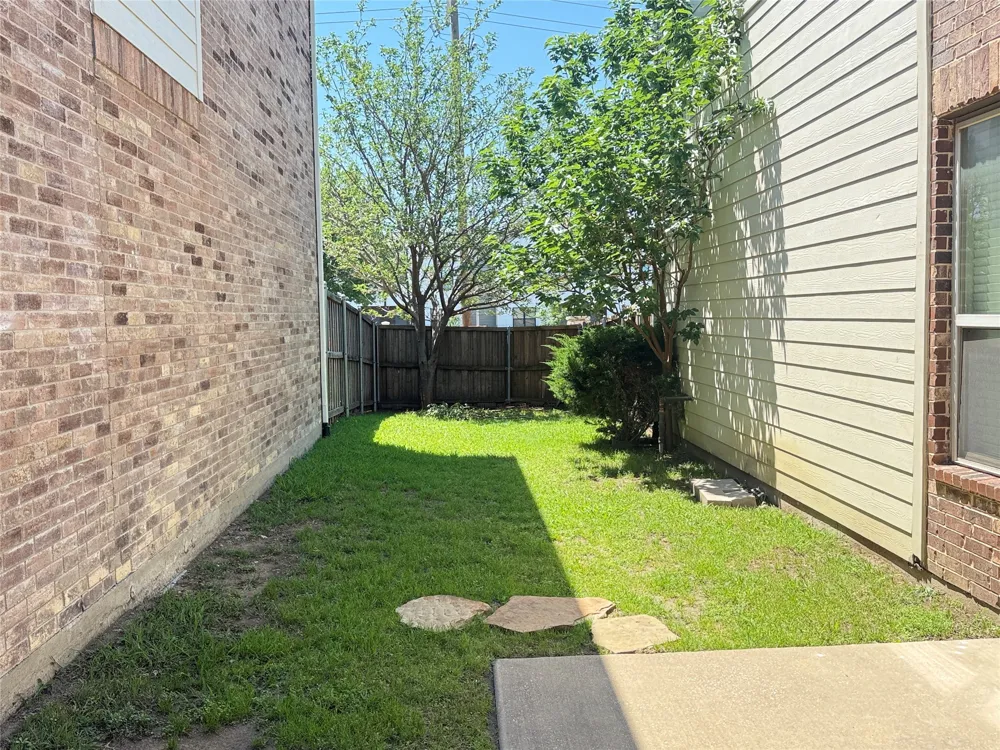 2108 Harris Place Plano, TX 75025