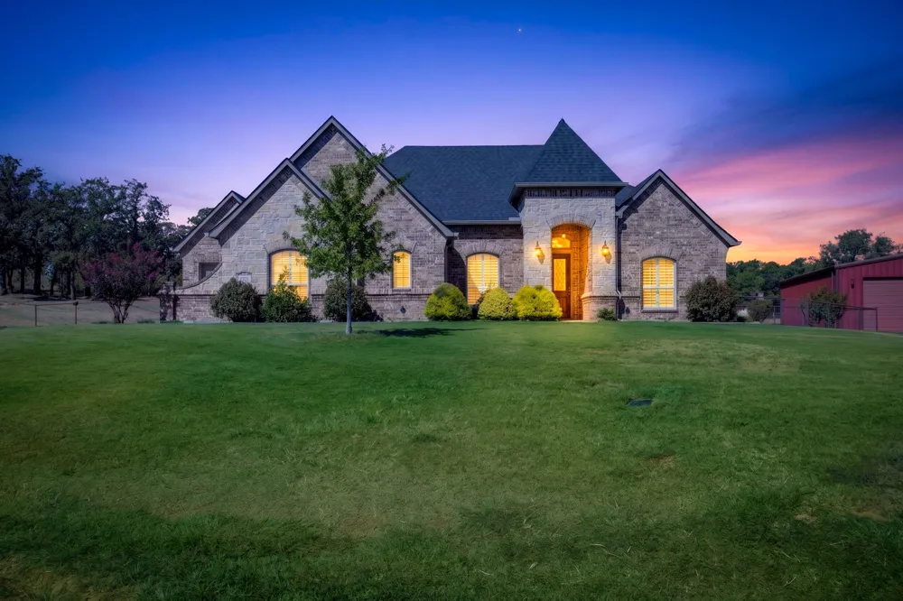 164 Spring Meadow Drive Springtown, TX 76082