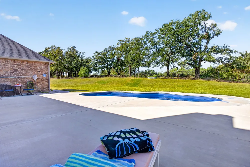164 Spring Meadow Drive Springtown, TX 76082