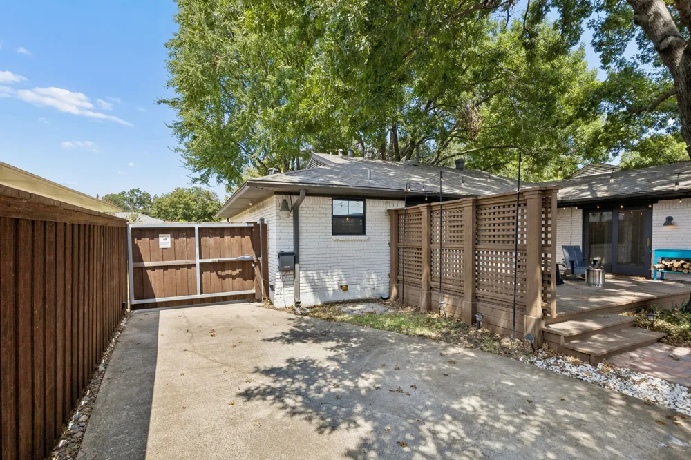 721 James Drive Richardson, TX 75080