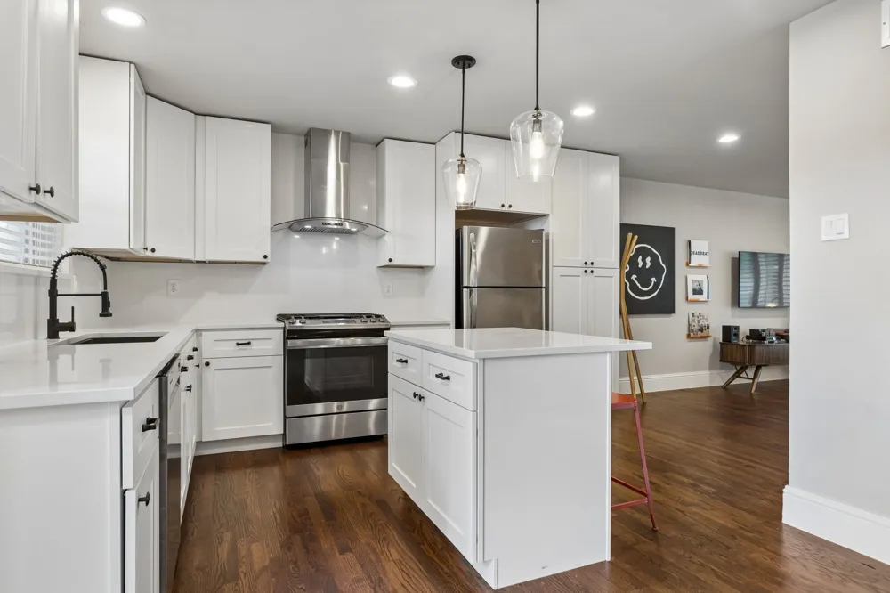 721 James Drive Richardson, TX 75080