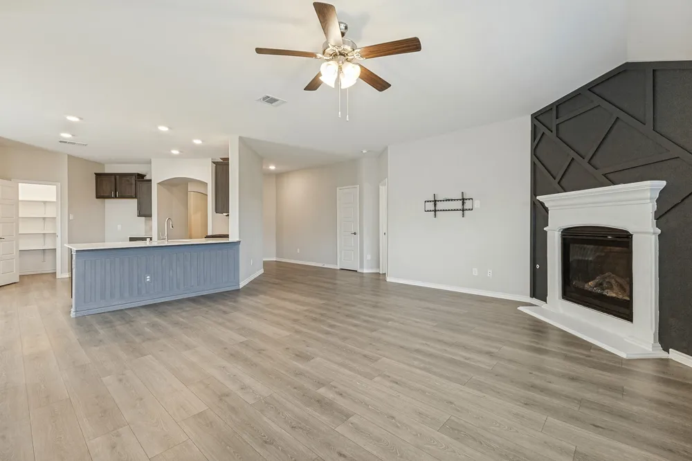 314 Gatecrest Fate, TX 75087