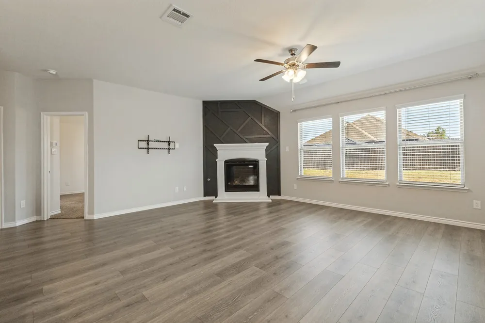 314 Gatecrest Fate, TX 75087