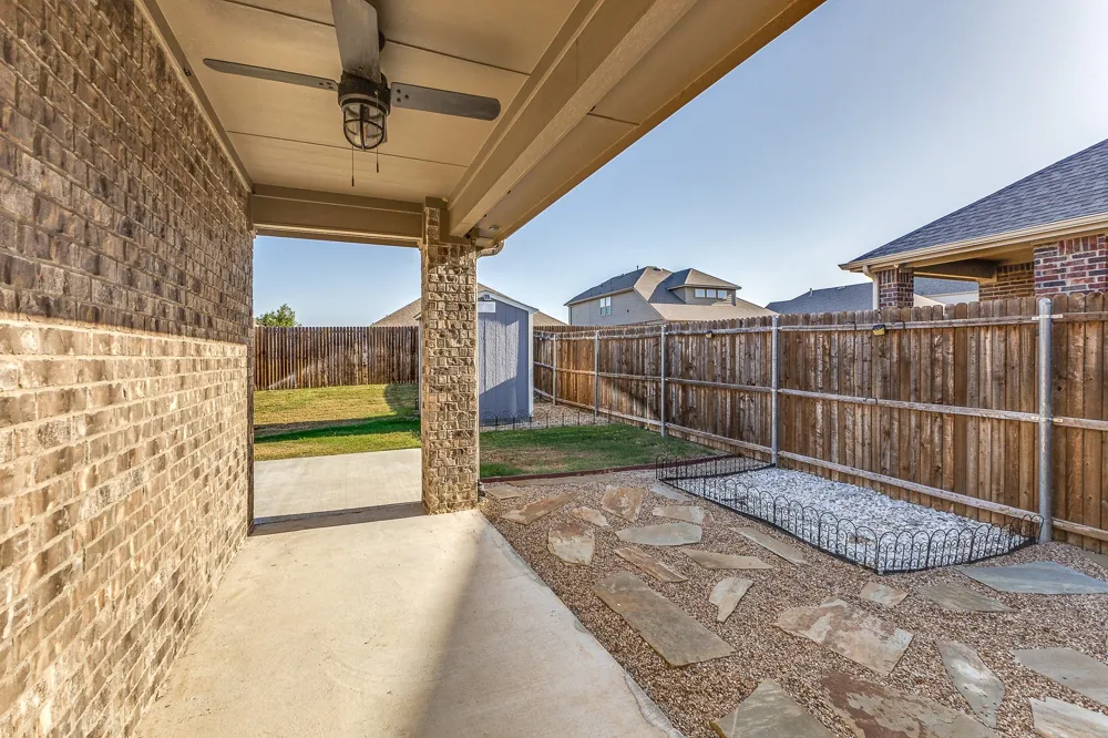 314 Gatecrest Fate, TX 75087