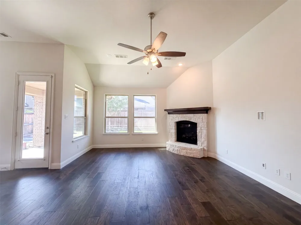 16204 Cullen Park Way Prosper, TX 75078