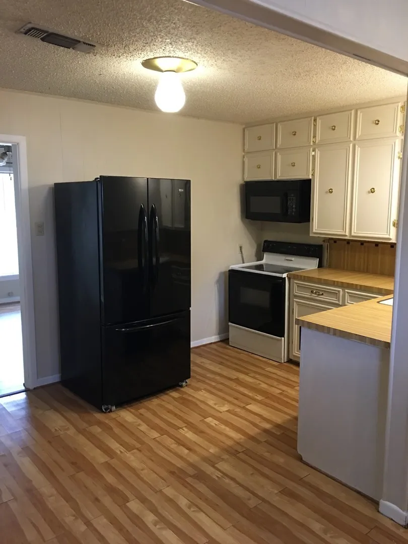 1009 Locust Street Abilene, TX 79536