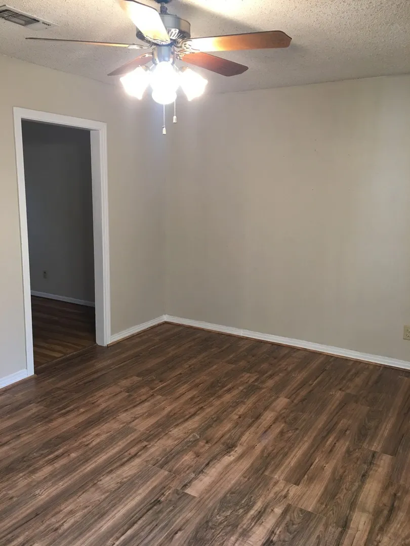 1009 Locust Street Abilene, TX 79536