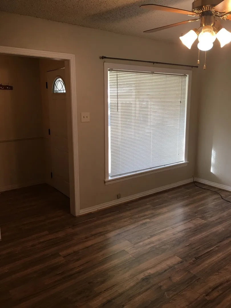 1009 Locust Street Abilene, TX 79536