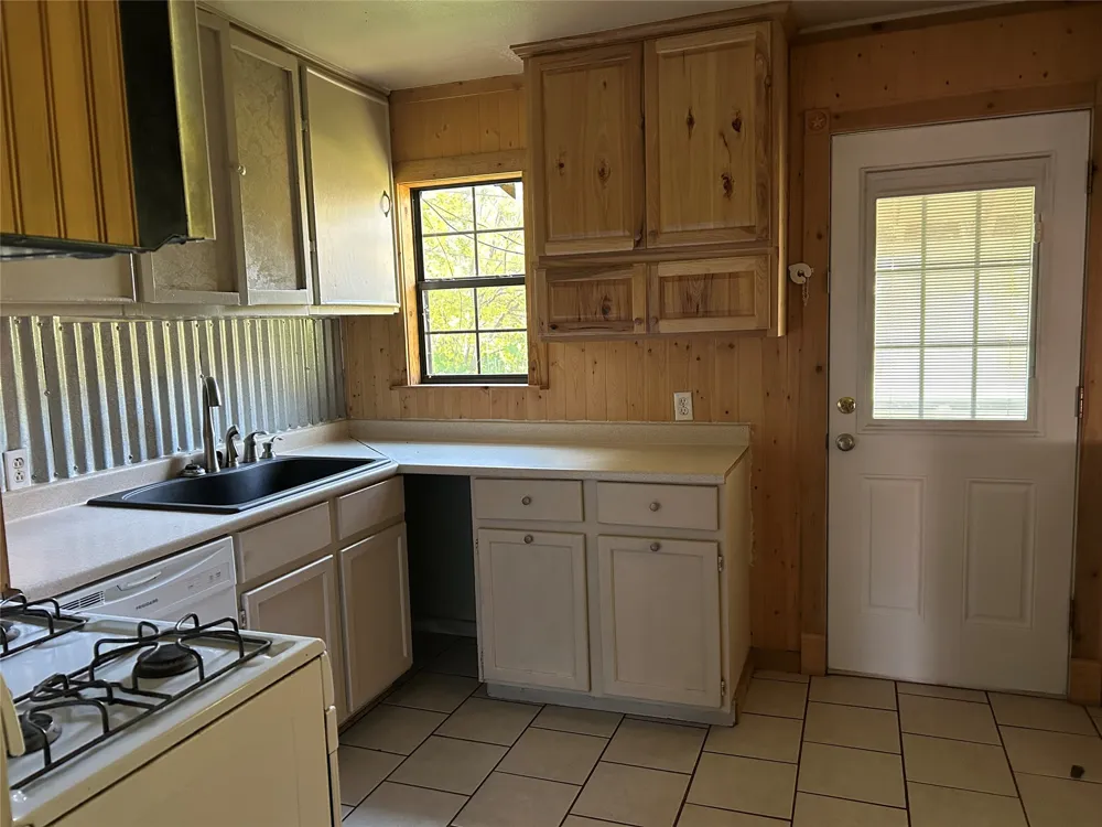 2210 Vine Street Abilene, TX 79602