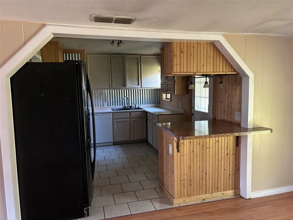 2210 Vine Street Abilene, TX 79602