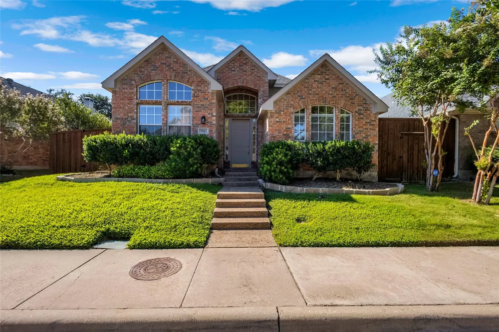 7042 Aspen Creek Lane Dallas, TX 75252