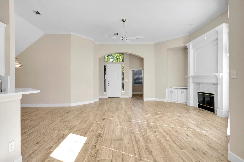 7042 Aspen Creek Lane Dallas, TX 75252