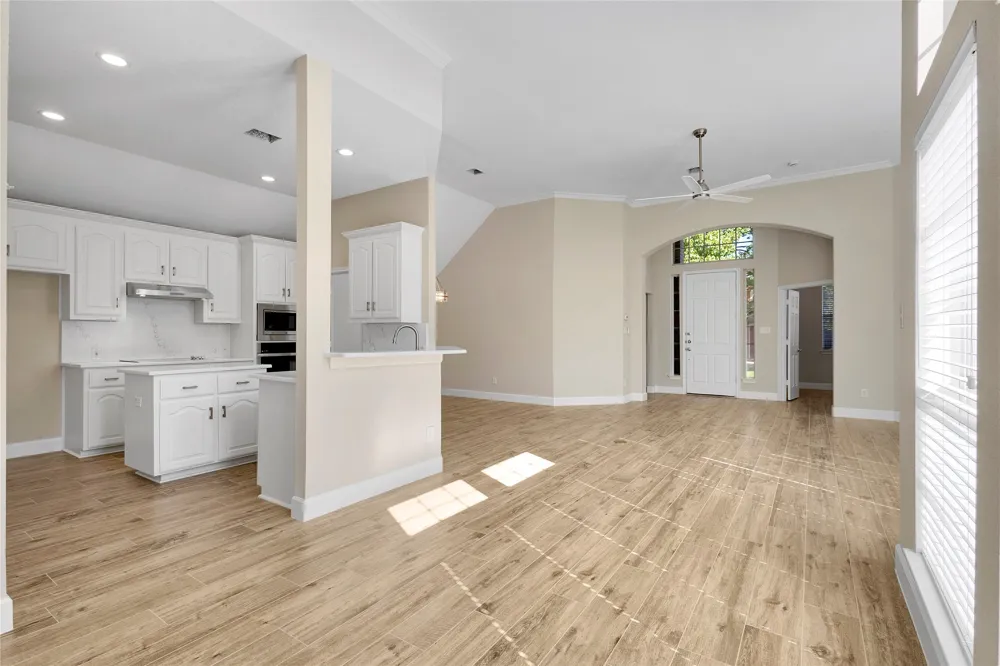 7042 Aspen Creek Lane Dallas, TX 75252