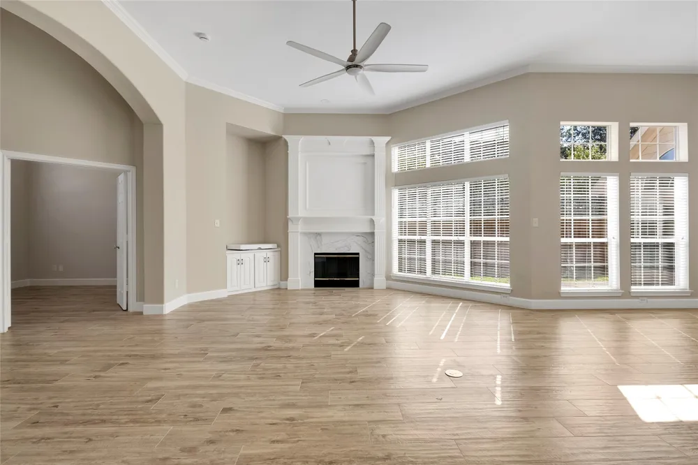 7042 Aspen Creek Lane Dallas, TX 75252