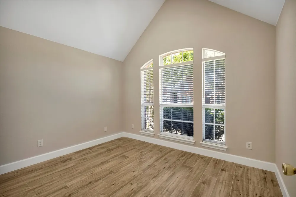 7042 Aspen Creek Lane Dallas, TX 75252