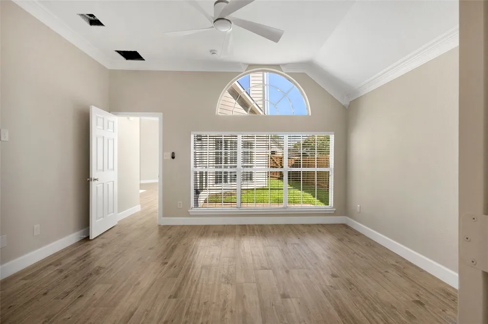 7042 Aspen Creek Lane Dallas, TX 75252
