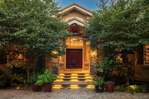 5440 S Grape Lane