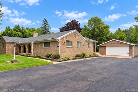 1466 Beck Road