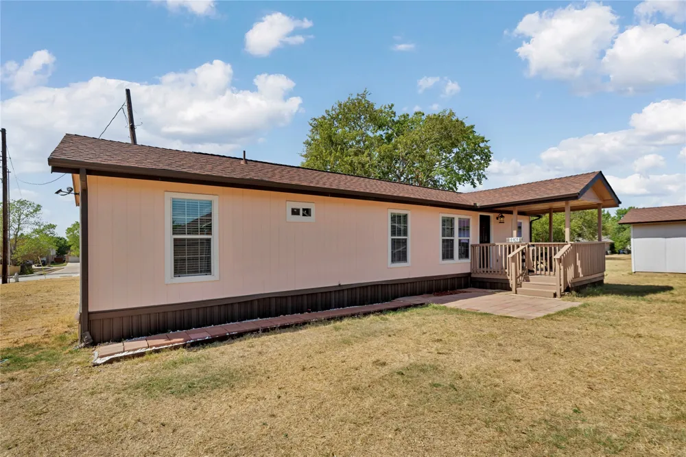 4405 Ray White Rd Fort Worth, TX 76244