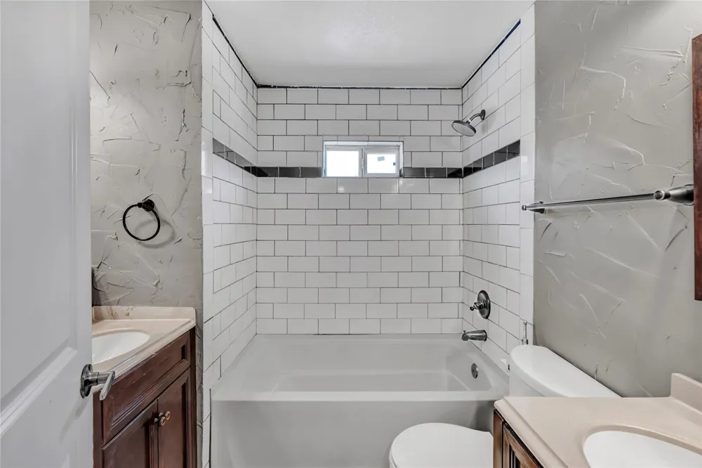 4405 Ray White Rd Fort Worth, TX 76244