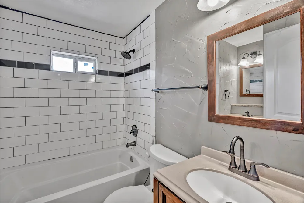 4405 Ray White Rd Fort Worth, TX 76244