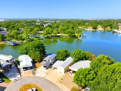 819 Brazos Harbor Circle