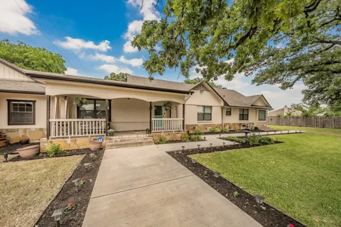 2313 Hickory Creek Road