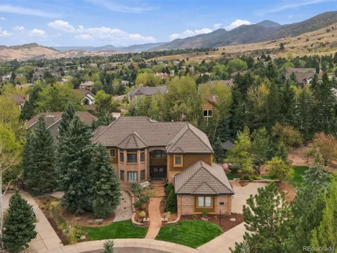 10 Antler Court