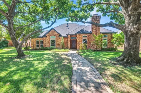 5208 Streamwood Lane