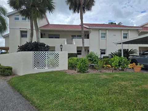 756 VILLAGE CIRCLE #102