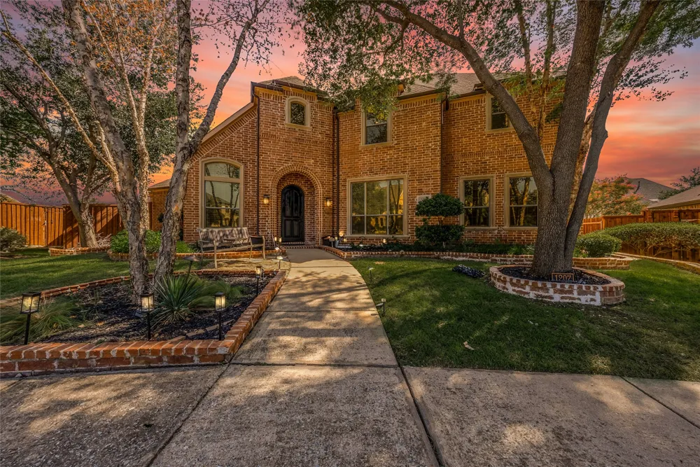 1207 Silentbrook Court Frisco, TX 75036