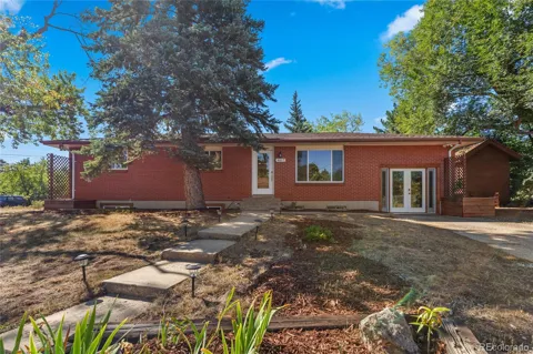 4617 Gordon Drive