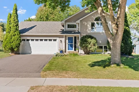 9545 Hillside Drive