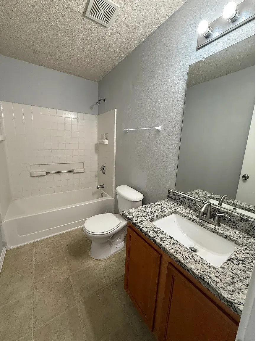 801 Flamingo Drive Saginaw, TX 76131