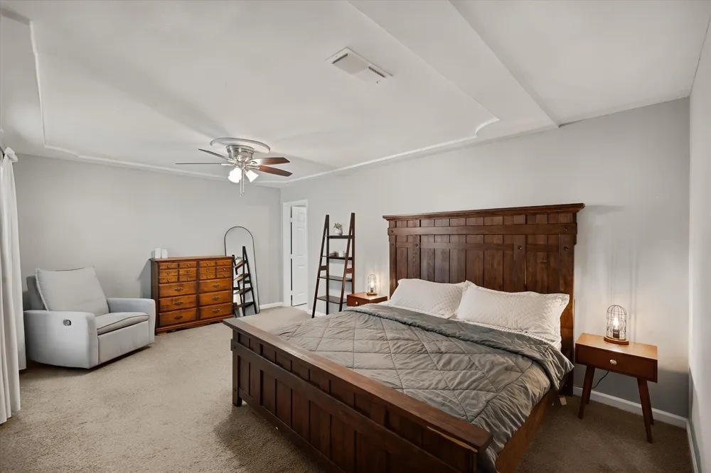 7621 Oak Ridge Drive North Richland Hills, TX 76182