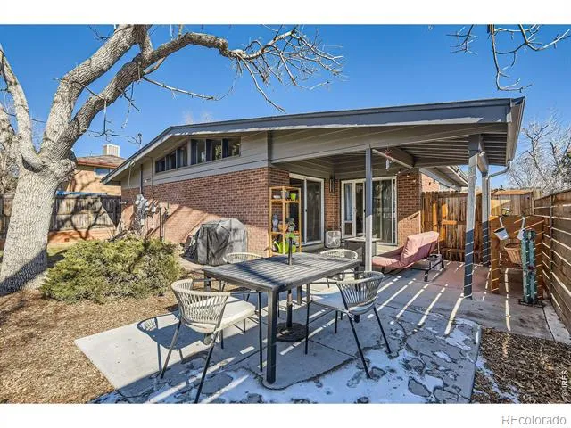 345 S Forest Street Denver, CO 80246
