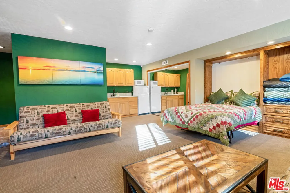 1011 Colusa Way Big Bear, CA 92315
