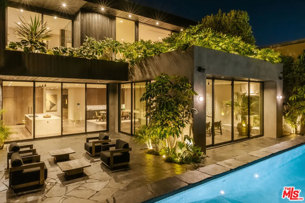 3710 Goodland Avenue Studio City, CA 91604