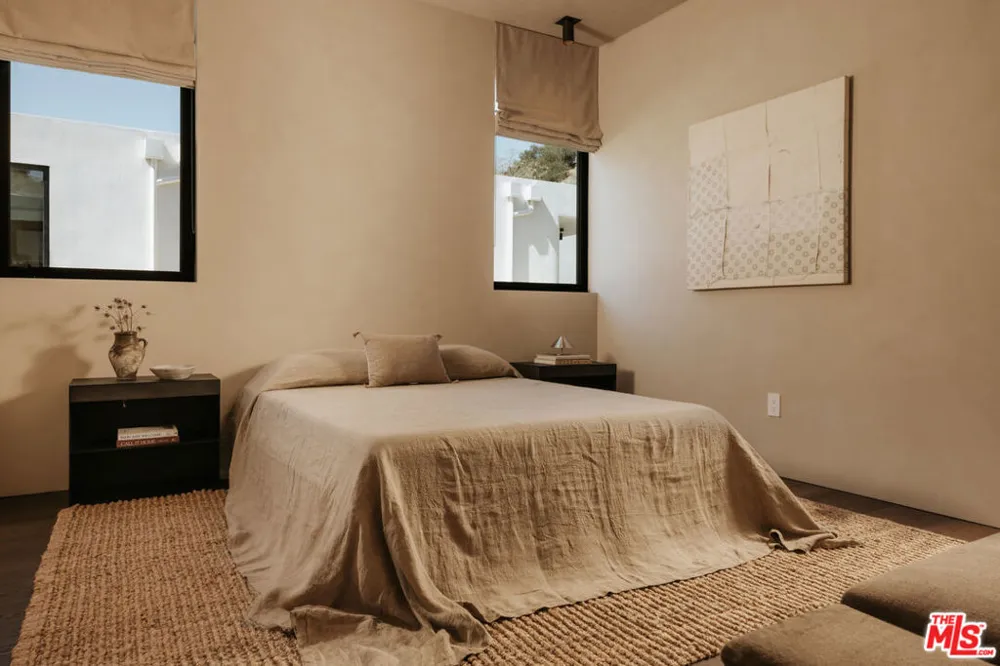 3710 Goodland Avenue Studio City, CA 91604