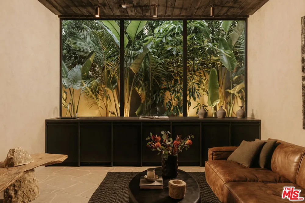 3710 Goodland Avenue Studio City, CA 91604