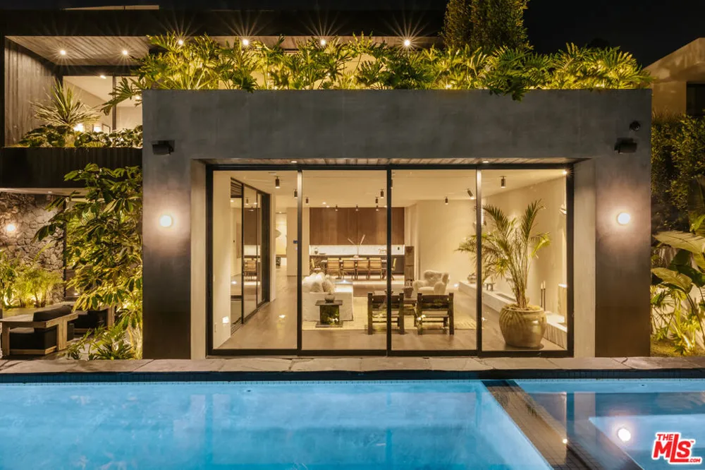 3710 Goodland Avenue Studio City, CA 91604