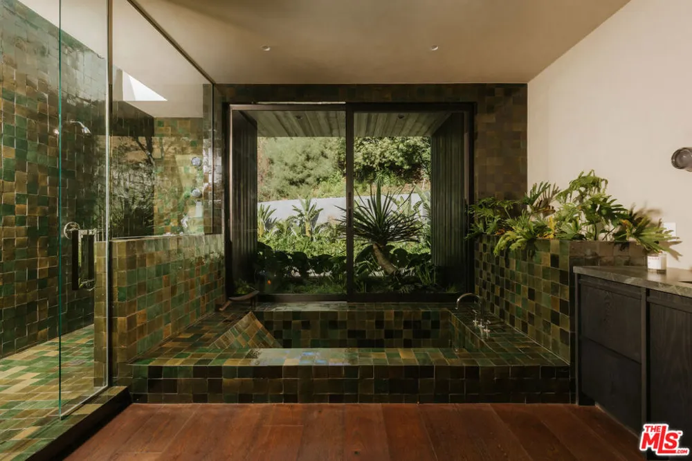 3710 Goodland Avenue Studio City, CA 91604