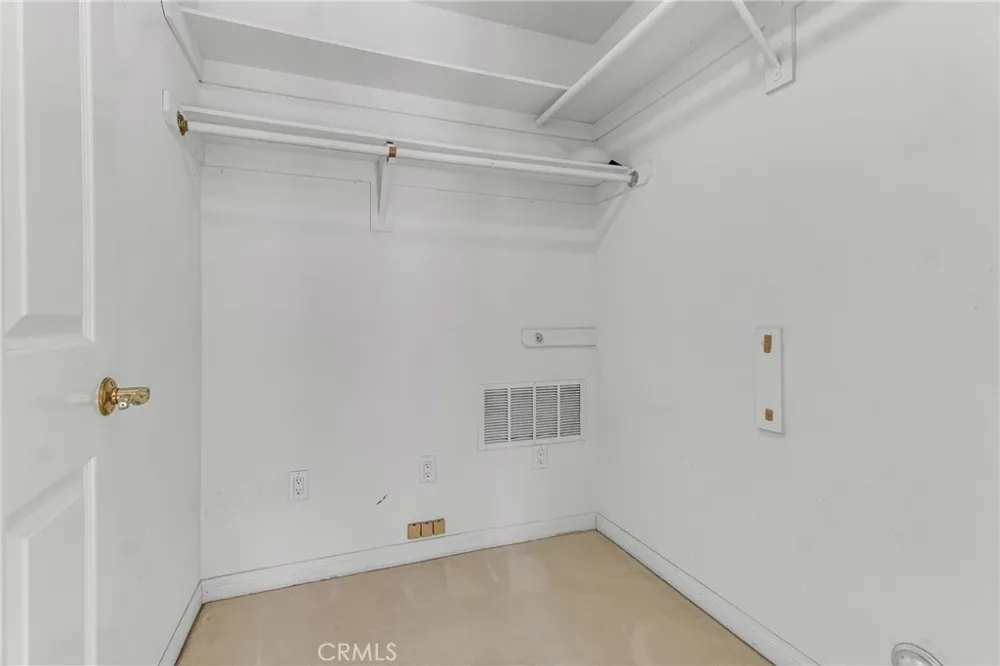 18615 Hillsboro Porter Ranch, CA 91326