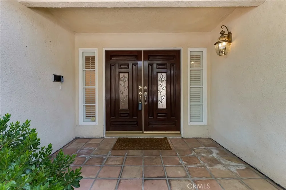 18615 Hillsboro Porter Ranch, CA 91326