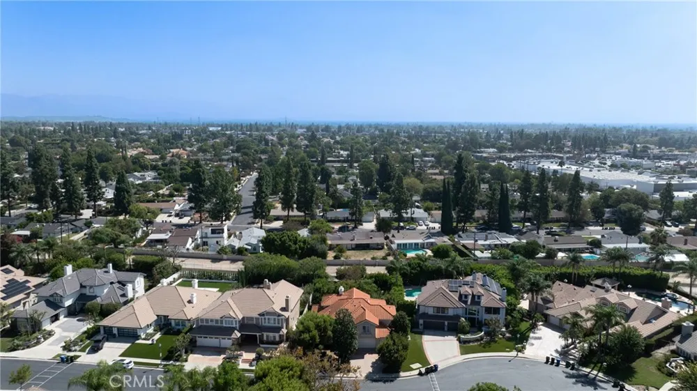 18615 Hillsboro Porter Ranch, CA 91326