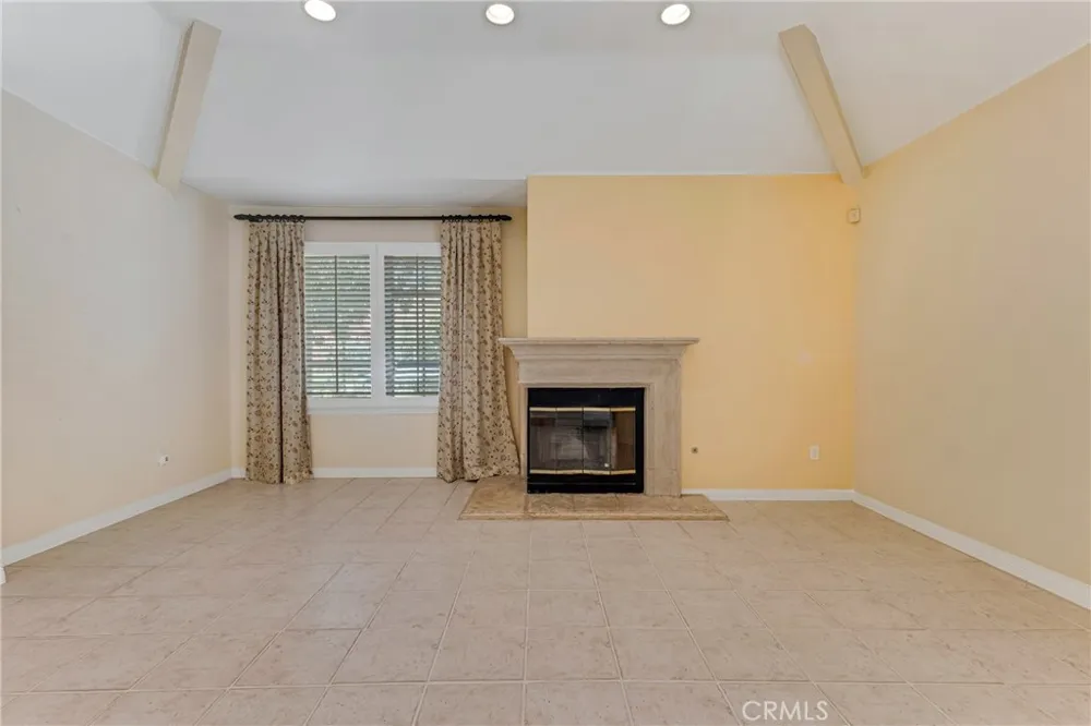 18615 Hillsboro Porter Ranch, CA 91326