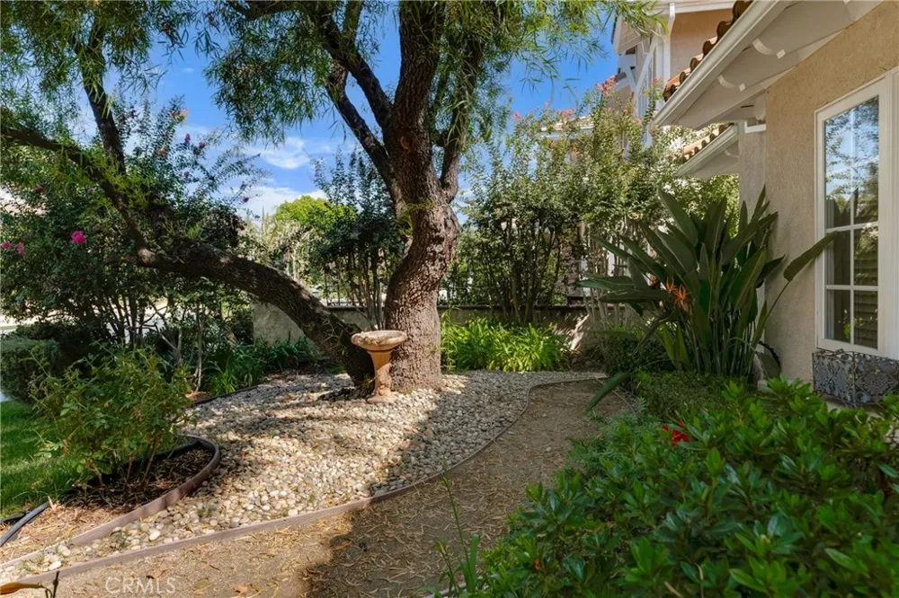 18615 Hillsboro Porter Ranch, CA 91326